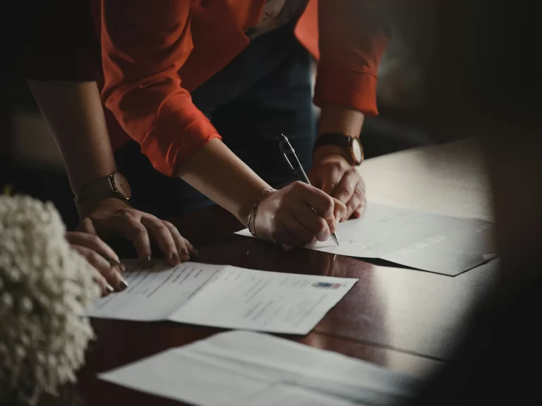 Apostille vs Notary scaled